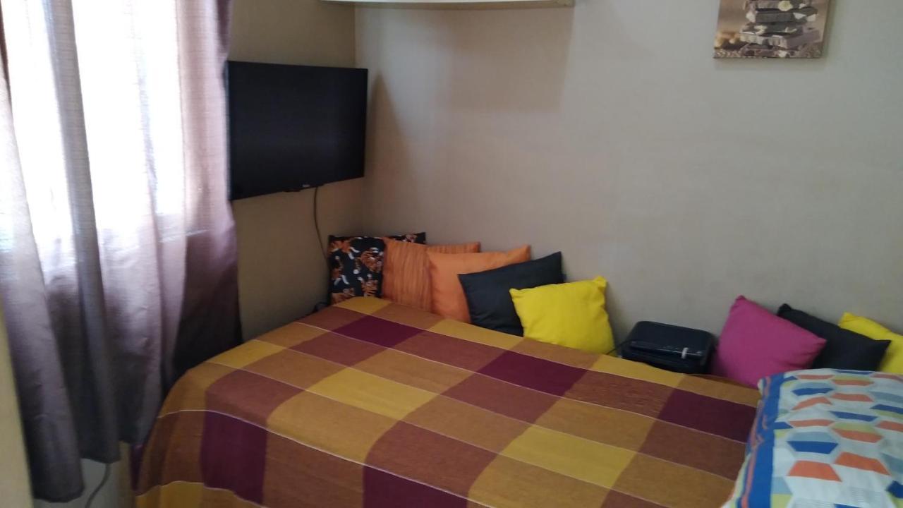 Quarto Individual Privativo Em Copacabana リオデジャネイロ エクステリア 写真