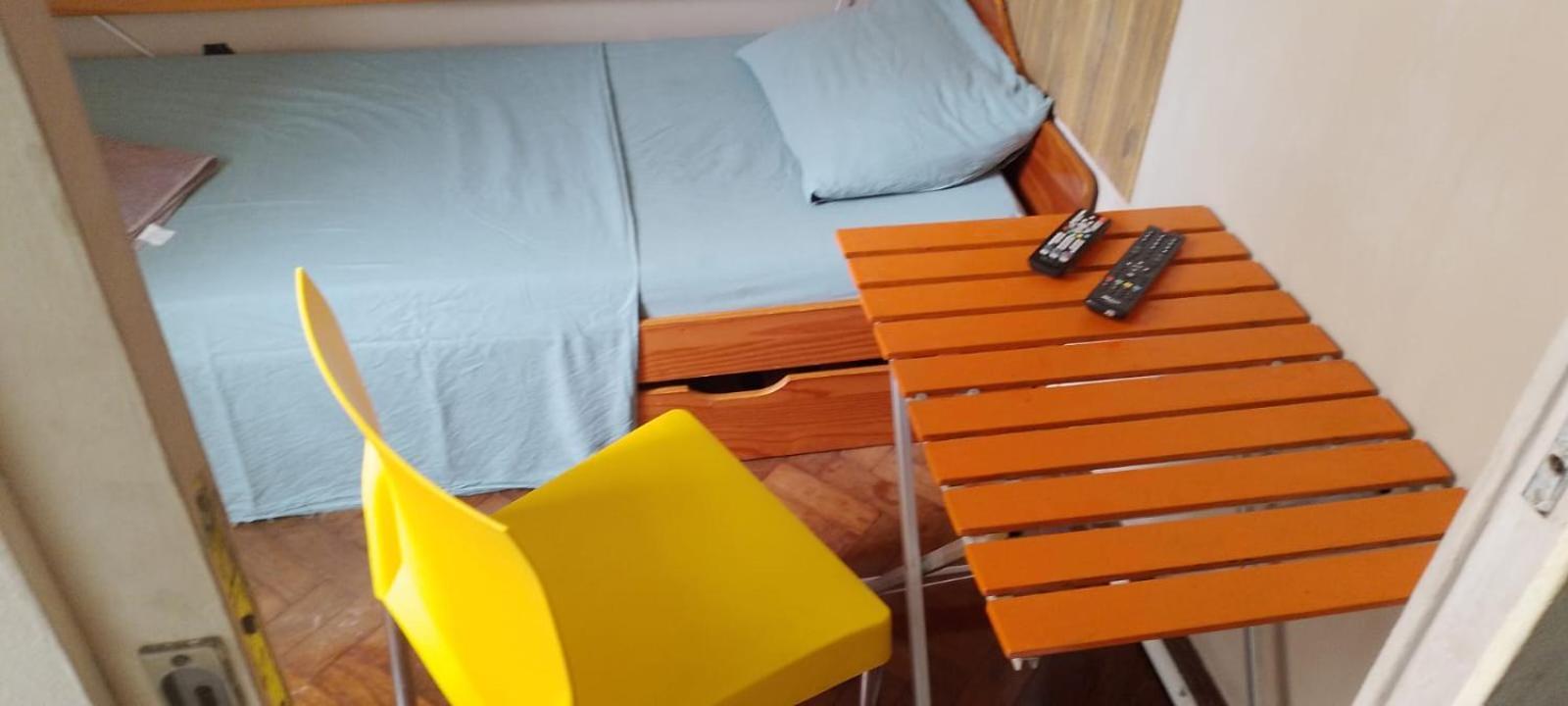 Quarto Individual Privativo Em Copacabana リオデジャネイロ エクステリア 写真