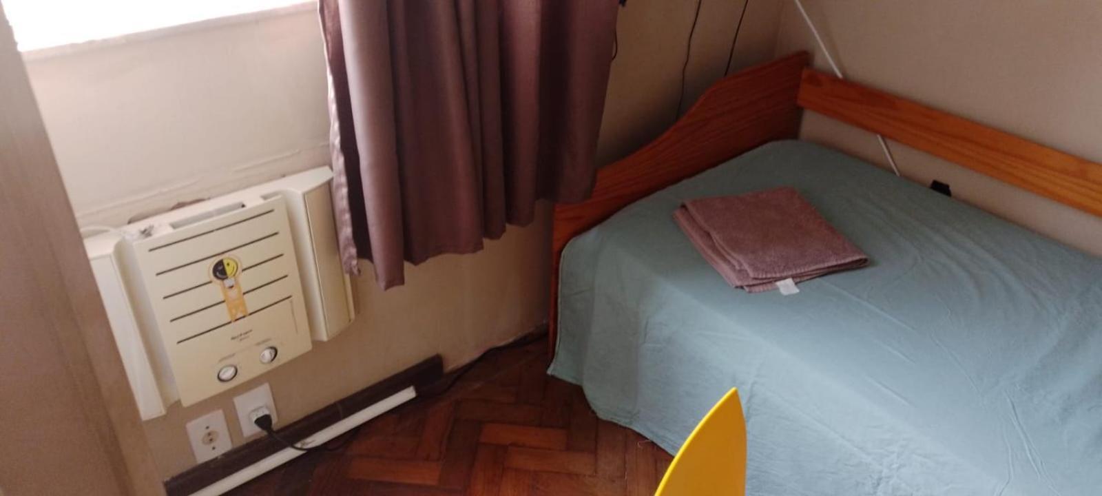 Quarto Individual Privativo Em Copacabana リオデジャネイロ エクステリア 写真